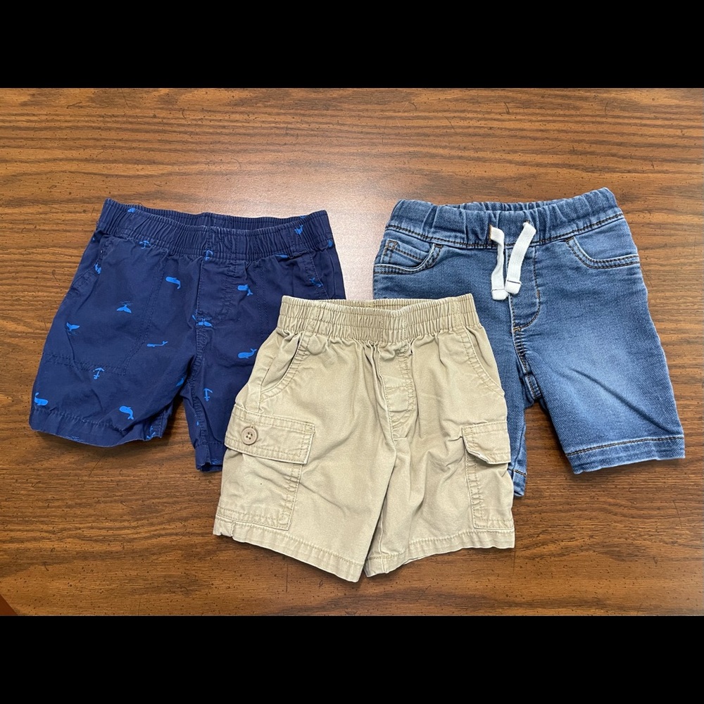 3 Shorts Bundle 2 Carter’s & 1 Healthtex Khakis 2T